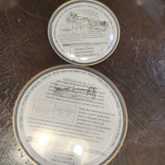 Colorful Photo Memory Button Set Of 14 - Picture 4 of 6